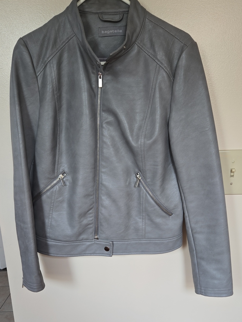 bagatelle Women's Light Gray Faux Leather Zip-Front Jacket